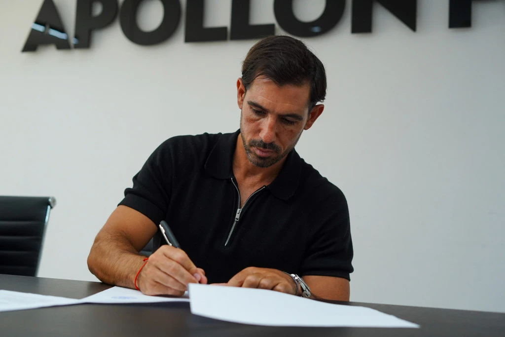 LOSADA SIGNS 6
